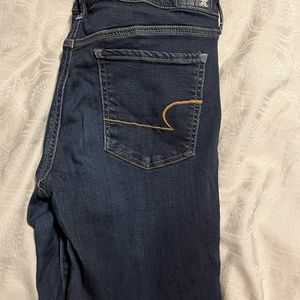 American Eagle high rise stretch jeggings.
